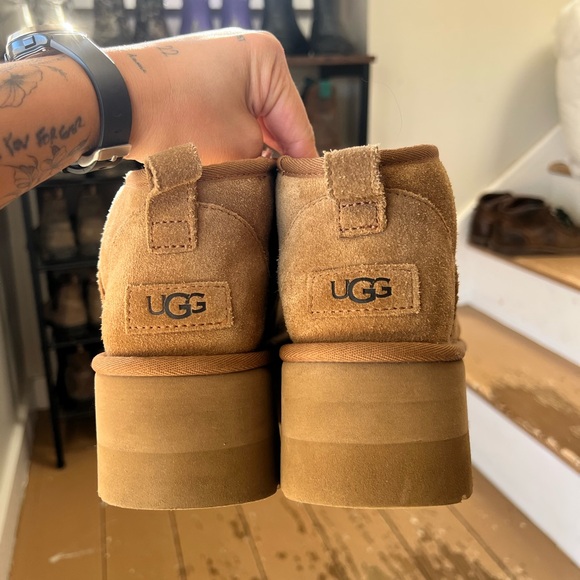 UGG Ultra Mini Platform Booties - Picture 2 of 7